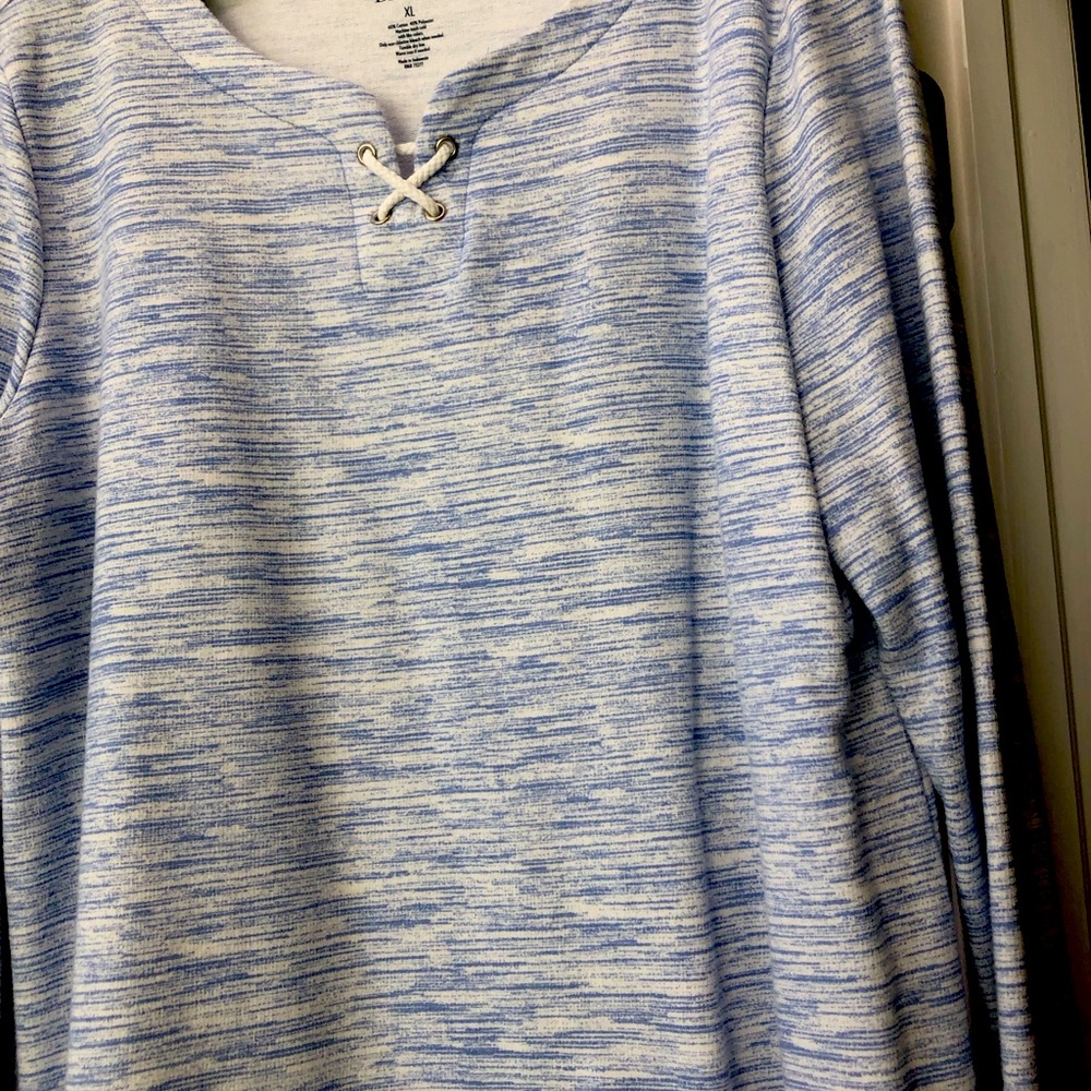 Knit, lightweight sweatshirt